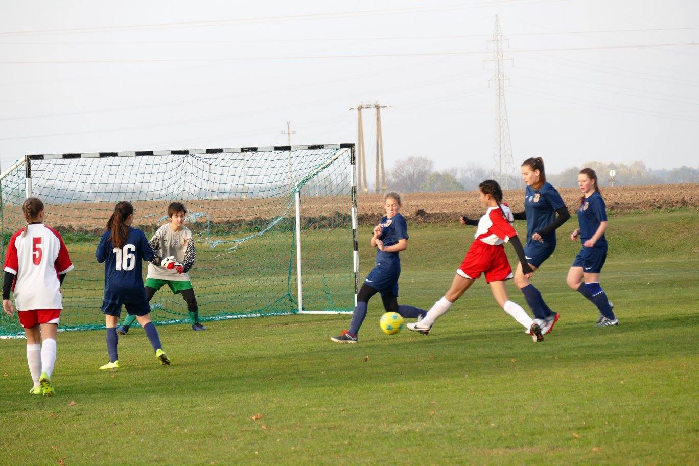 U16 lány bajnoki labdarúgó mérkőzés
